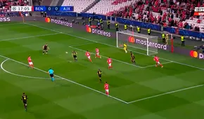 ¡Golazo! Dusan Tadic pone el primero de Ajax contra Benfica en Portugal