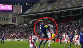 Casemiro anotó el 1-0 del Real Madrid, pero fue anulado por falta, mano y fuera de juego