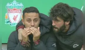 Inconsolable: Thiago Alcántara rompió en llanto tras lesionarse previo a la final de la Carabao Cup