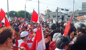Simpatizantes del APRA generaron disturbios en marcha a favor de la vacancia