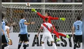 Histórico portero de Uruguay vuelve a jugar y podría ser titular ante Perú Histórico portero de Uruguay vuelve a jugar y podría ser titular ante Perú