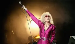 Miley Cyrus: avión de la cantante aterriza de emergencia tras caerle un rayo 