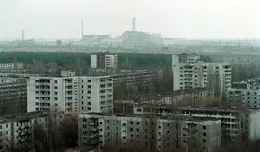 Tropas rusas abandonan la central nuclear de Chernóbil tras contaminarse por radiación