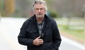 Alec Baldwin: actor ensayó con la pistola antes de la muerte de Halyna Hutchins