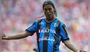 ¡Ni el mejor se salva! Revelan el motivo por el que ‘echaron’ a Ronaldinho de un entrenamiento