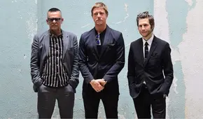 Interpol llega a Lima y ofrecerá su tercer concierto junto a Arctic Monkeys