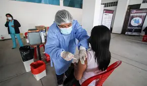 ¿Cuántas dosis debes tener para protegerte de la COVID-19?