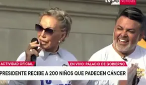 Cecilia Bracamonte le canta a Pedro Castillo “Color esperanza” por ayudar a los niños con cáncer