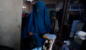 Periodistas afganas deberán taparse el rostro en los programas de TV