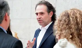 ‘Fico’ Gutiérrez denunció a Petro por perjuicios durante campaña electoral