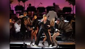 Ricky Martin vuelve a los escenarios tras archivarse denuncia en su contra por violencia doméstica 