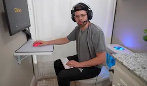 El inodoro gamer: un ‘trono’ en el que podrás disfrutar de tus juegos favoritos desde el baño