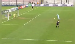 ¡En su segundo intento! Irvén Ávila engañó al arquero y puso el 1-0 de Cristal vía penal