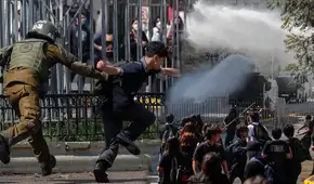 Tensión en Chile: se reportan enfrentamientos entre estudiantes y militares en el centro de Santiago
