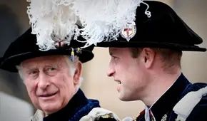 ¿Podría Carlos III cederle el trono de Reino Unido al príncipe Guillermo?