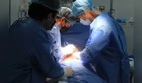 Médicos salvan la vida de menor tras extirparle 3 tumores malignos del hígado: “Se actuó a tiempo”