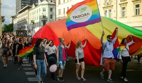 Eslovenia aprueba enmienda que autoriza matrimonio y adopción a parejas del mismo sexo