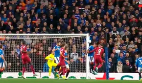 Roberto Firmino empató rápido el encuentro: anotó el 1-1 del Liverpool de un cabezazo