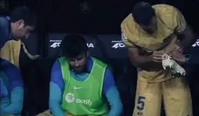 Hinchas del Barcelona critican a Piqué: no estuvo listo y Busquets le ató los chimpunes