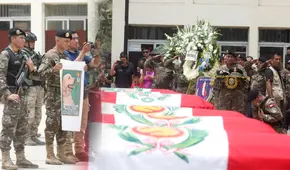 Así fue la emotiva despedida de policías y perrito asesinados por narcoterroristas en el Vraem