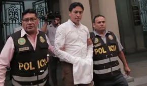 Freddy Díaz es trasladado enmarrocado a carceleta del Poder Judicial