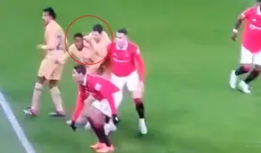 Barcelona: revelan que Lewandowski le metió un codazo a Ansu Fati tras robarle un gol de cabeza