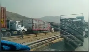 Reportan congestión vehicular en autopista Ramiro Prialé, cerca al zoológico Huachipa