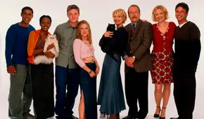 "Sabrina, la bruja adolescente": así luce el elenco de la serie 27 años después del primer capítulo