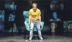 Chela de Ferrari: "El teatro es un espejo realmente"