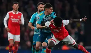 Arsenal sacó un amargo empate 3-3 ante Southampton y se complica en la Premier League Arsenal sacó un amargo empate 3-3 ante Southampton y se complica en la Premier League