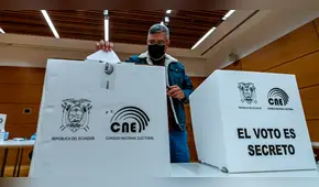 Ecuador adelantará elecciones generales el 20 de agosto tras disolución del Congreso