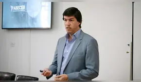 Es imposible hacer reformas con un gobierno débil y un congreso en absoluto descrédito