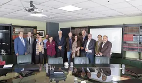 Juez ratifica que la concentración de medios viola derechos constitucionales