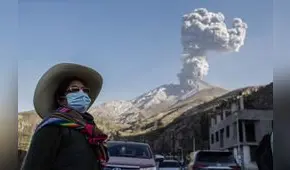 Cenizas del volcán Ubinas también se dispersaron hacia Puno