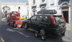 Arequipa: grúas vuelven bajo modalidad controversial