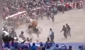 Jinete resulta herido tras caer de un caballo asustado en fiesta patronal en Ayacucho