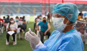 ¿Cuál es el sueldo de un enfermero en Perú este 2025? Descúbrelo aquí