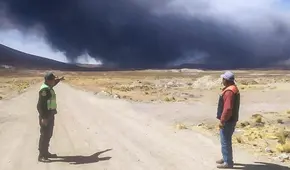 Cenizas del volcán Ubinas dejaron en tinieblas San Juan de Tarucani en Arequipa