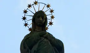 ¿Cuál es el origen del término 'aleluya' y qué dice la letra de la famosa canción con esta palabra?