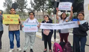 Estudiantes con discapacidad auditiva exigen al Minedu que contraten intérpretes de lengua de señas