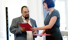 España entrega documentos del golpe de Estado de 1973 en Chile