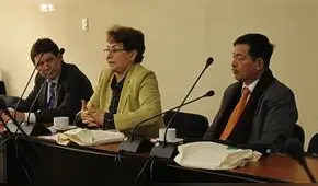 Nuevo ministro de Justicia fue asesor de la congresista Gladys Echaiz