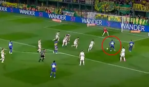 Luis Advíncula falló gol frente al arco tras genial pared con Edinson Cavani en Boca Juniors