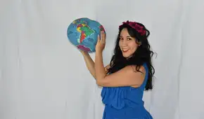 Flor Bromley: música del mundo para niños curiosos Flor Bromley: música del mundo para niños curiosos