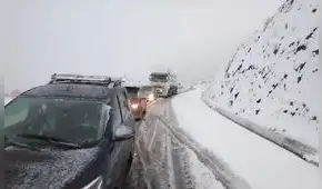 Nevada afecta carretera a Cusco y Arequipa, y lluvias inundan ciudad de Juliaca Nevada afecta carretera a Cusco y Arequipa, y lluvias inundan ciudad de Juliaca