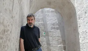 Roberto Palacio: “Somos narraciones frente a TikTok, gritándole al mundo: ese soy yo”