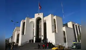 Arequipa: teniente queda libre tras aceptar que pedía coima a cadetes de la PNP Arequipa: teniente queda libre tras aceptar que pedía coima a cadetes de la PNP
