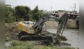Niño Costero: Aunor ejecutan descolmatación y limpieza de 9 puentes ubicados en la Panamericana Norte