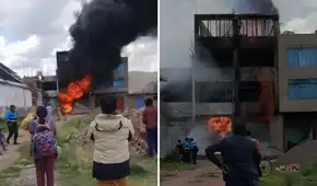 Incendio en vivienda de 4 pisos en Juliaca: había 2 cisternas cargadas de combustible Incendio en vivienda de 4 pisos en Juliaca: había 2 cisternas cargadas de combustible