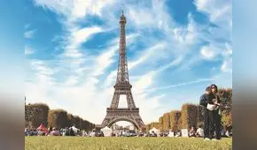 Torre Eiffel cierra sus puertas por huelga de trabajadores